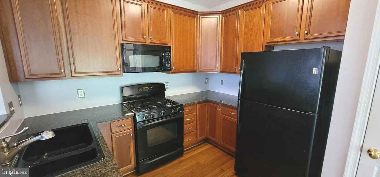 43840 Hickory Corner Ter #114 - Photo 6 of 19