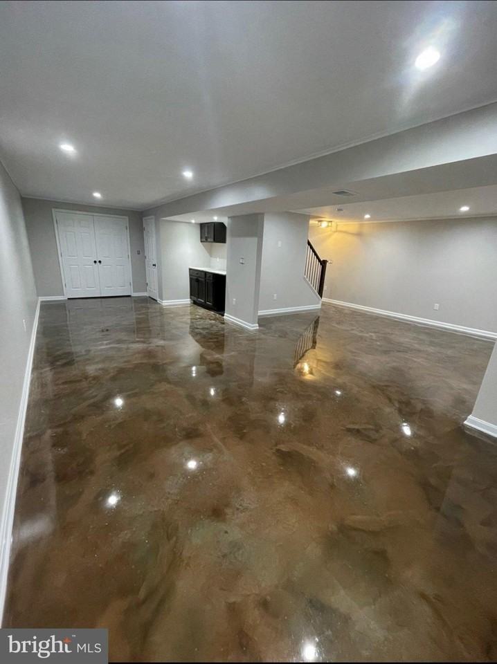 15070 Eclipse Dr - Photo 5 of 9
