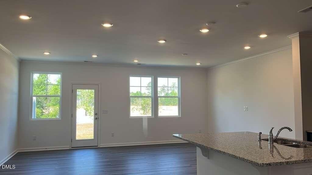142 Blossom Field Way - Photo 7 of 33