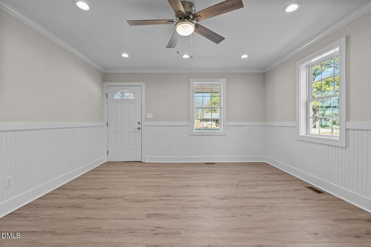 1920 Green Path Rd - Photo 6 of 30