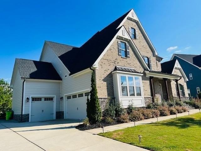 1717 Banks View Dr - Photo 2 of 33