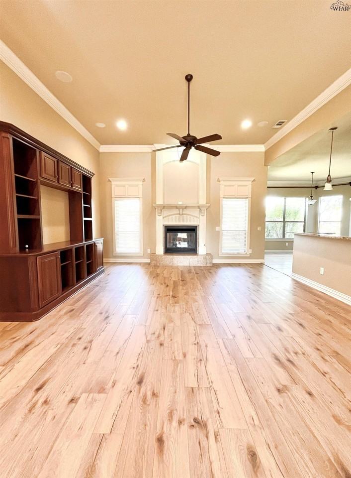 4154 Candlewood Cir - Photo 6 of 32
