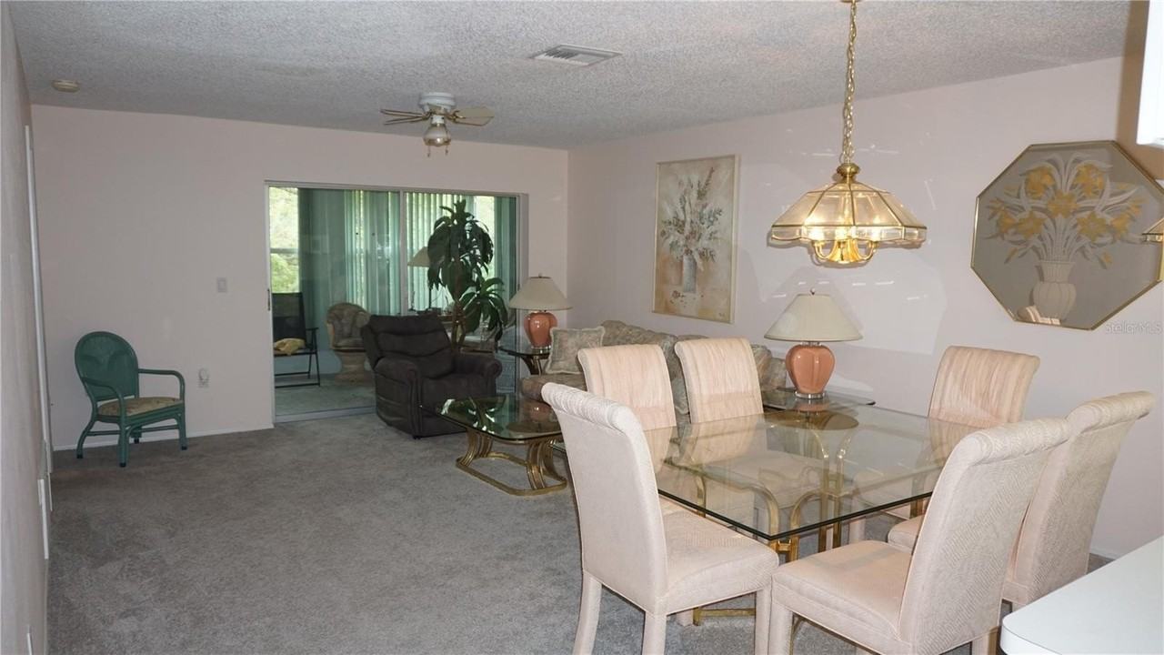 7616 Danube Dr - Photo 4 of 19