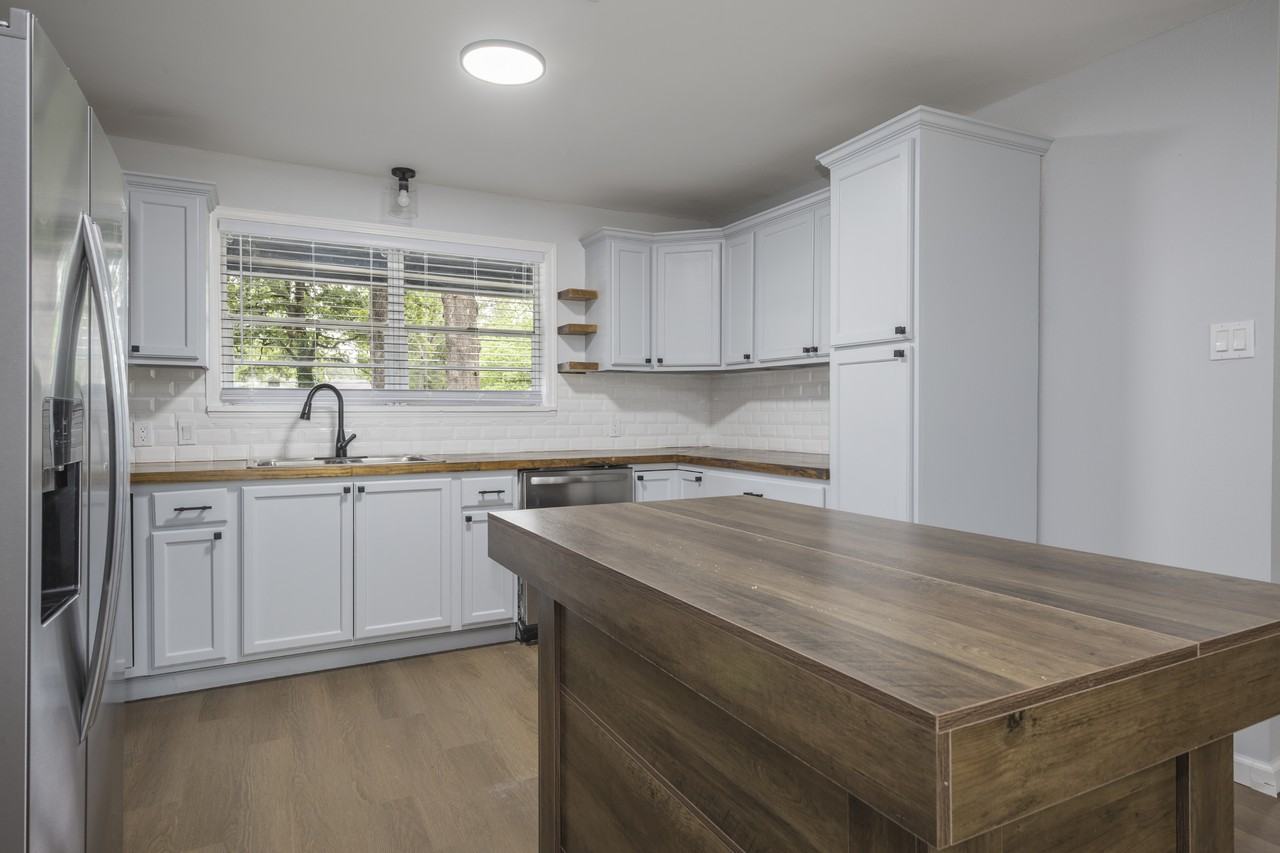 116 Music Rd - Photo 7 of 14