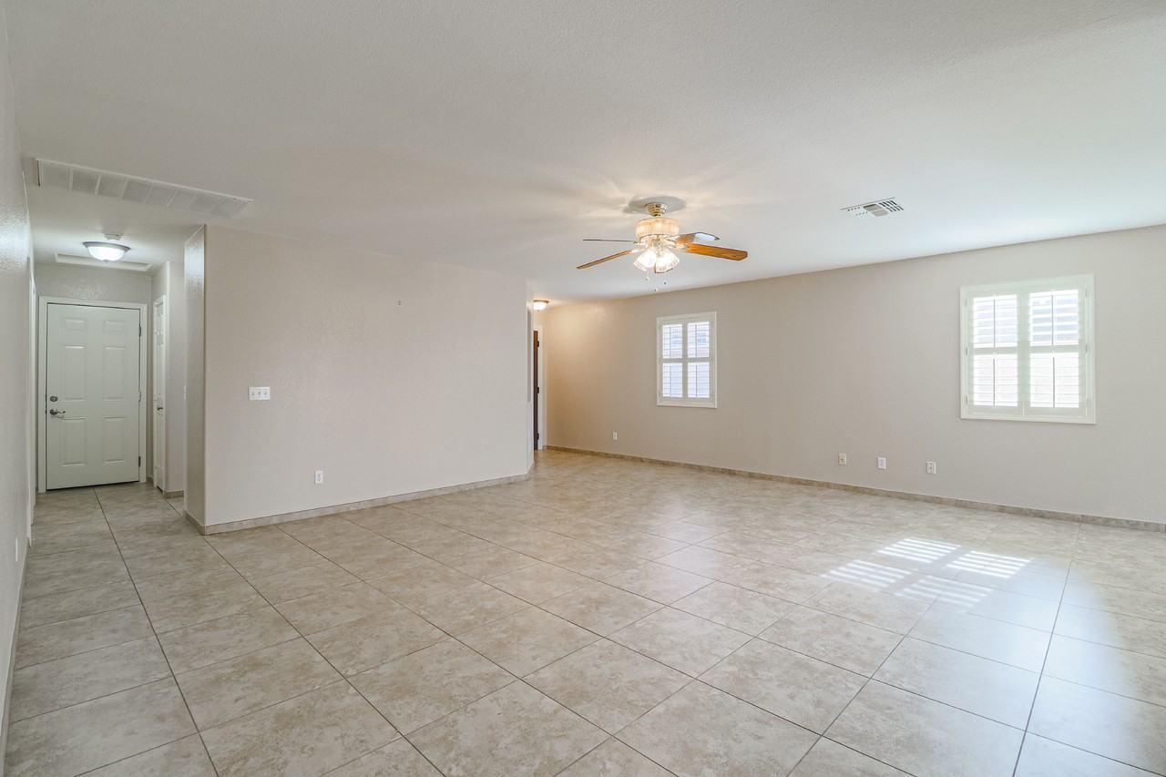 2575 N Lupita Pl - Photo 6 of 34