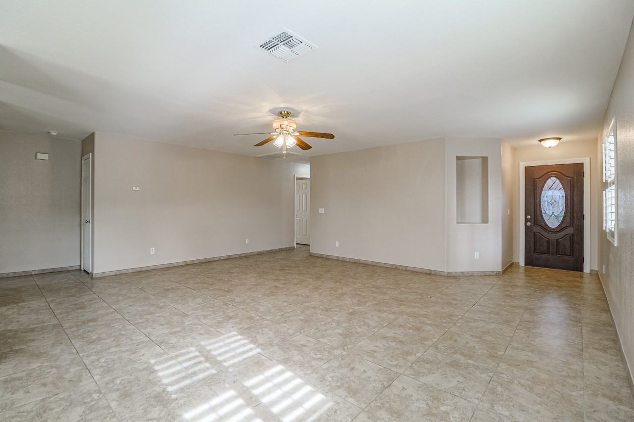 2575 N Lupita Pl - Photo 7 of 34