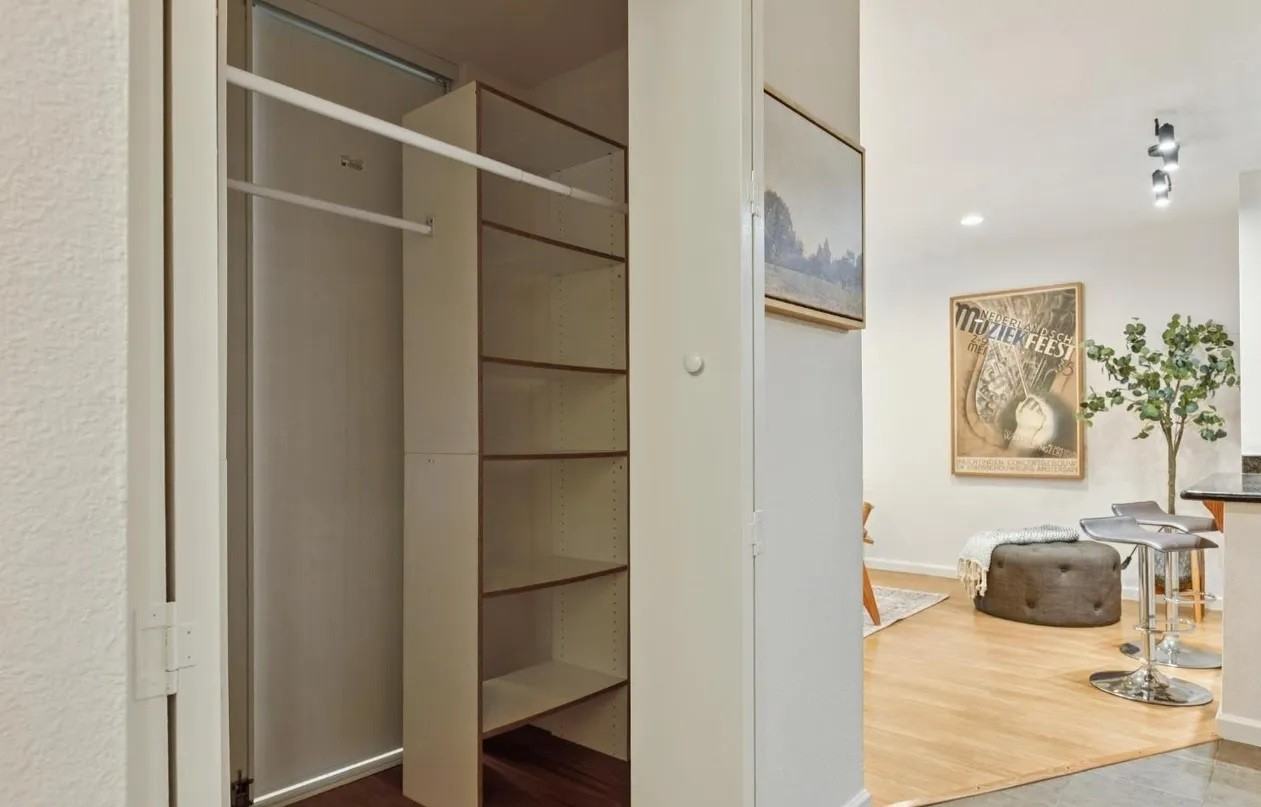 373 Half Moon Ln #205 - Photo 3 of 8