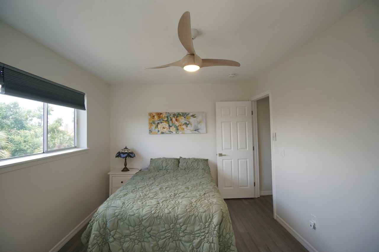 6325 Newtown Cir #B5 - Photo 6 of 32