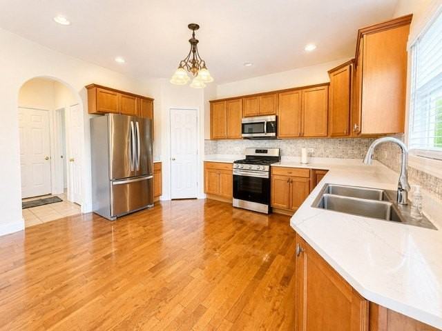 239 Richards Ct - Photo 7 of 23