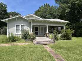 311 S 10th Ave - Photo 1 of 1
