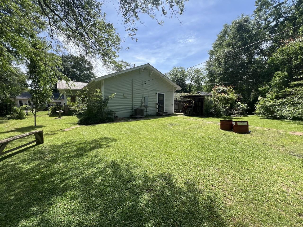 311 S 10th Ave - Photo 4 of 5