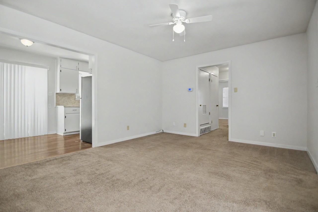 1306 Pine Dr - Photo 6 of 16