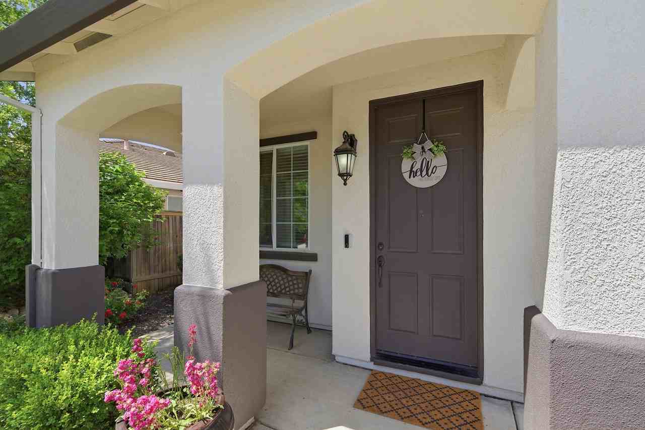 1282 Seymour Cir - Photo 5 of 36