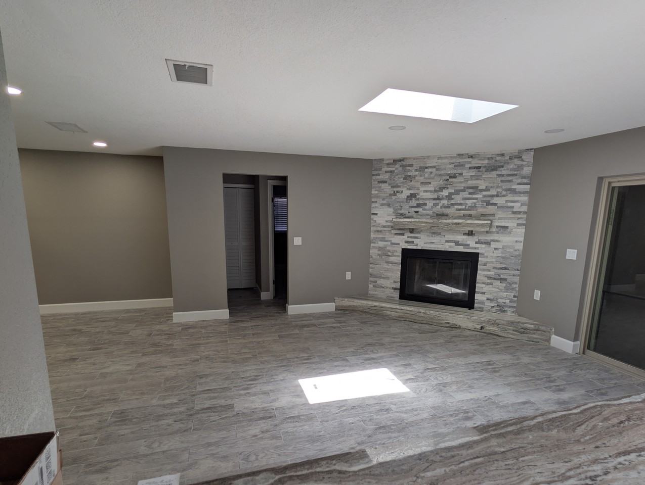 15330 Winding Creek Dr - Photo 6 of 25