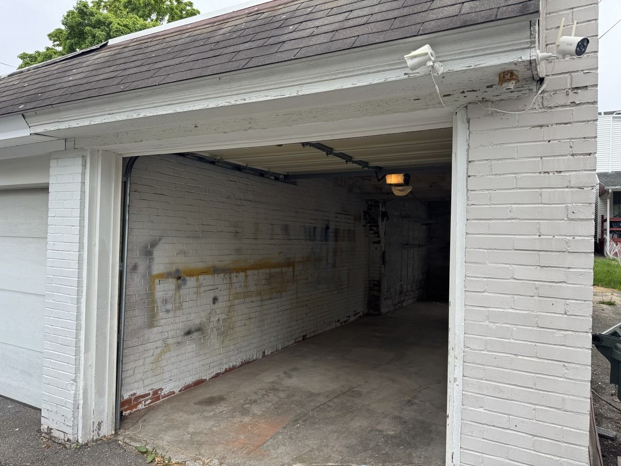 509 Walnut St - Photo 3 of 22