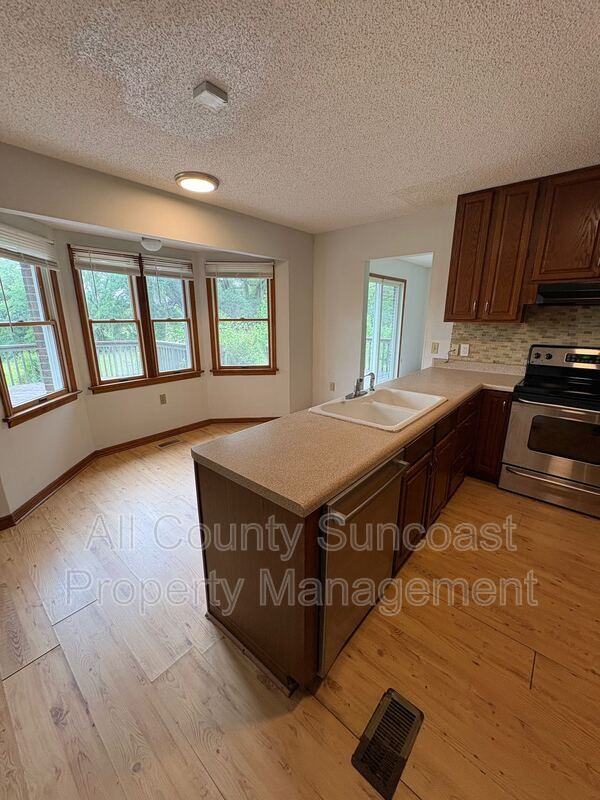 2863 Government Farm Rd - Photo 2 of 17