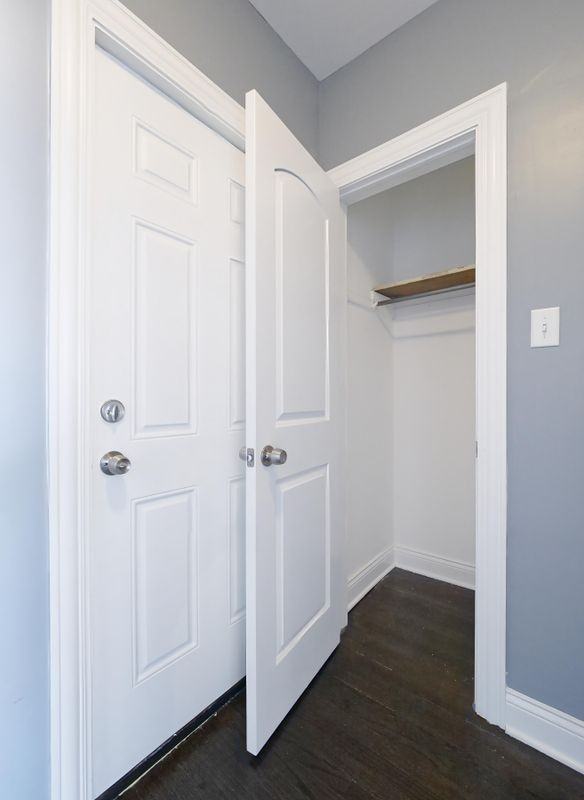 3309 W Bryn Mawr Ave ##2 - Photo 5 of 26