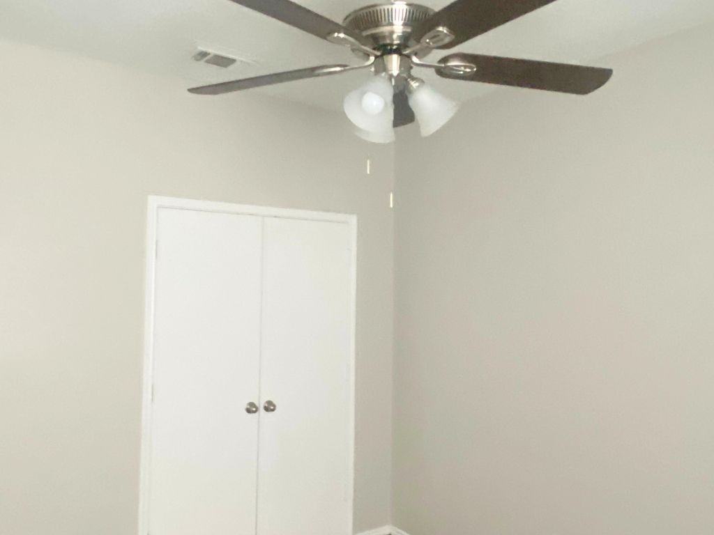 2843 Saint Johns Ave - Photo 5 of 15