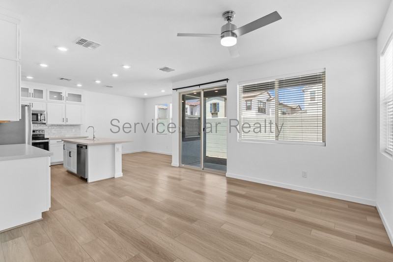 4730 S Element - Photo 6 of 27