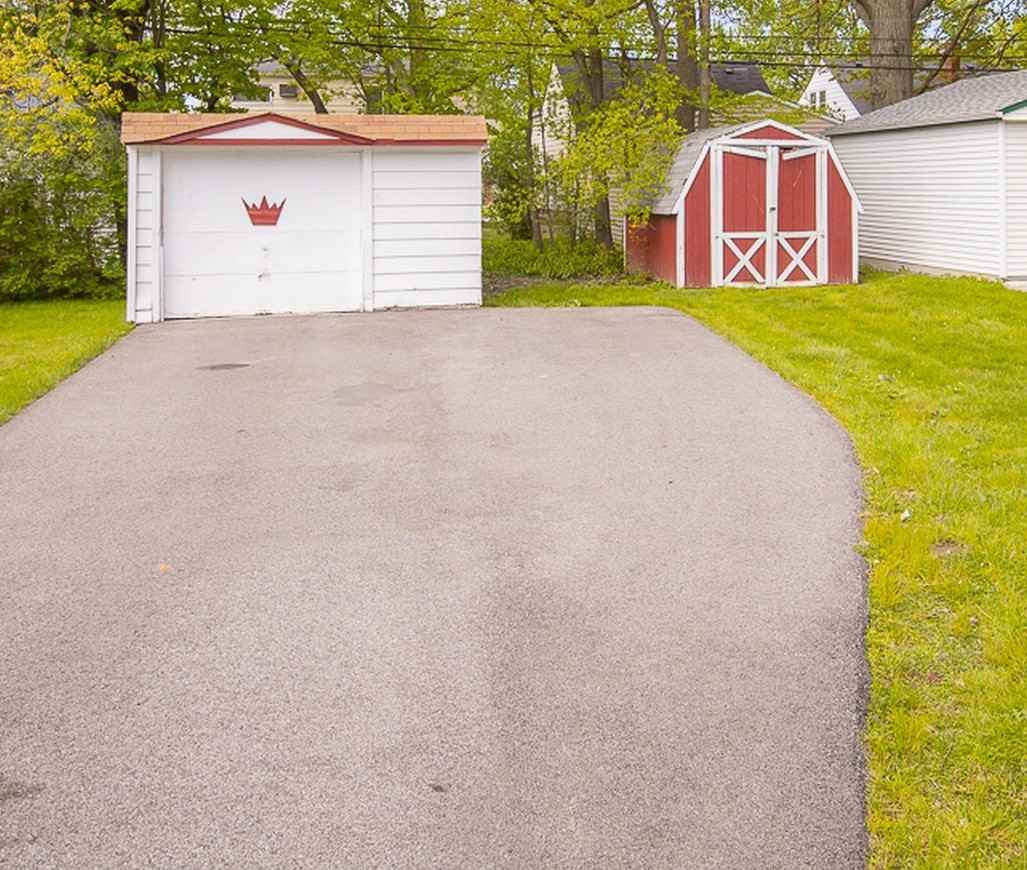 4241 Bayard Rd - Photo 2 of 23