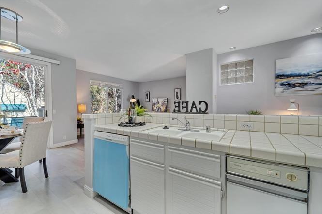440 Navaro Pl - Photo 5 of 30