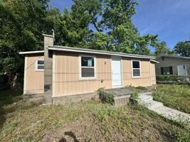 featured image of 917 Ne Aberdeen Ave