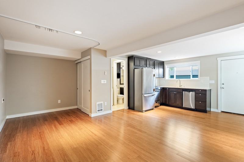 300 31st Ave #A - Photo 7 of 12