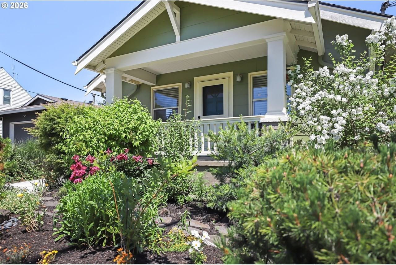 3606 Se 62nd Ave - Photo 3 of 41
