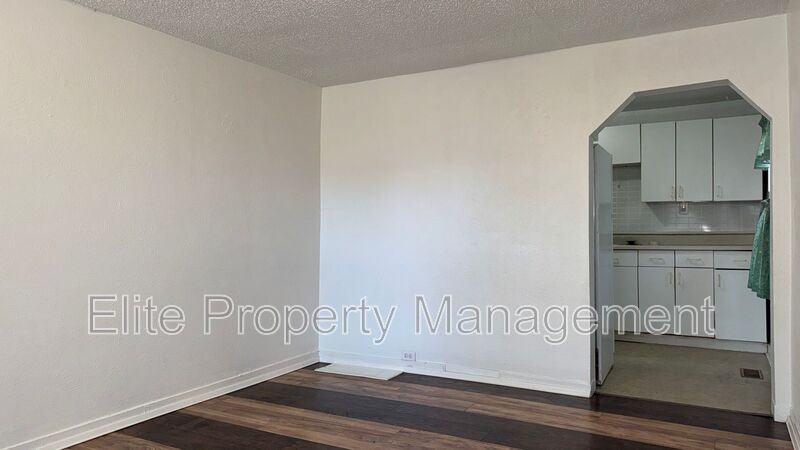 505 Orange St - Photo 4 of 17