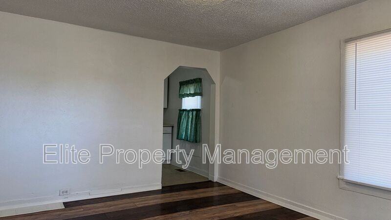 505 Orange St - Photo 5 of 17