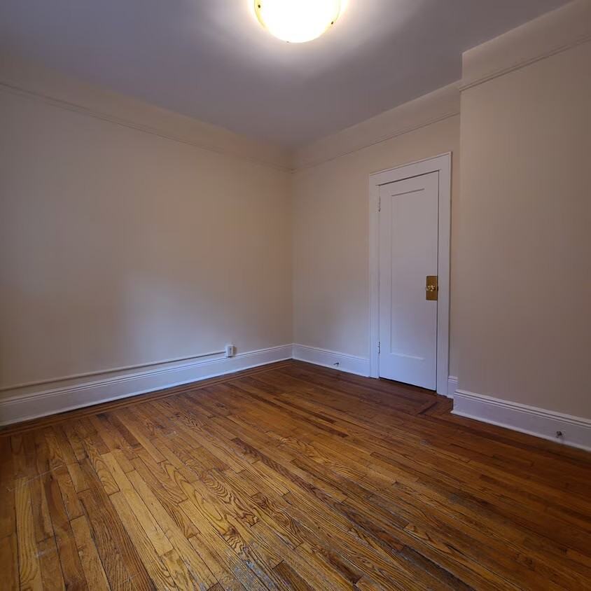 7411 Boulevard E - Photo 3 of 11