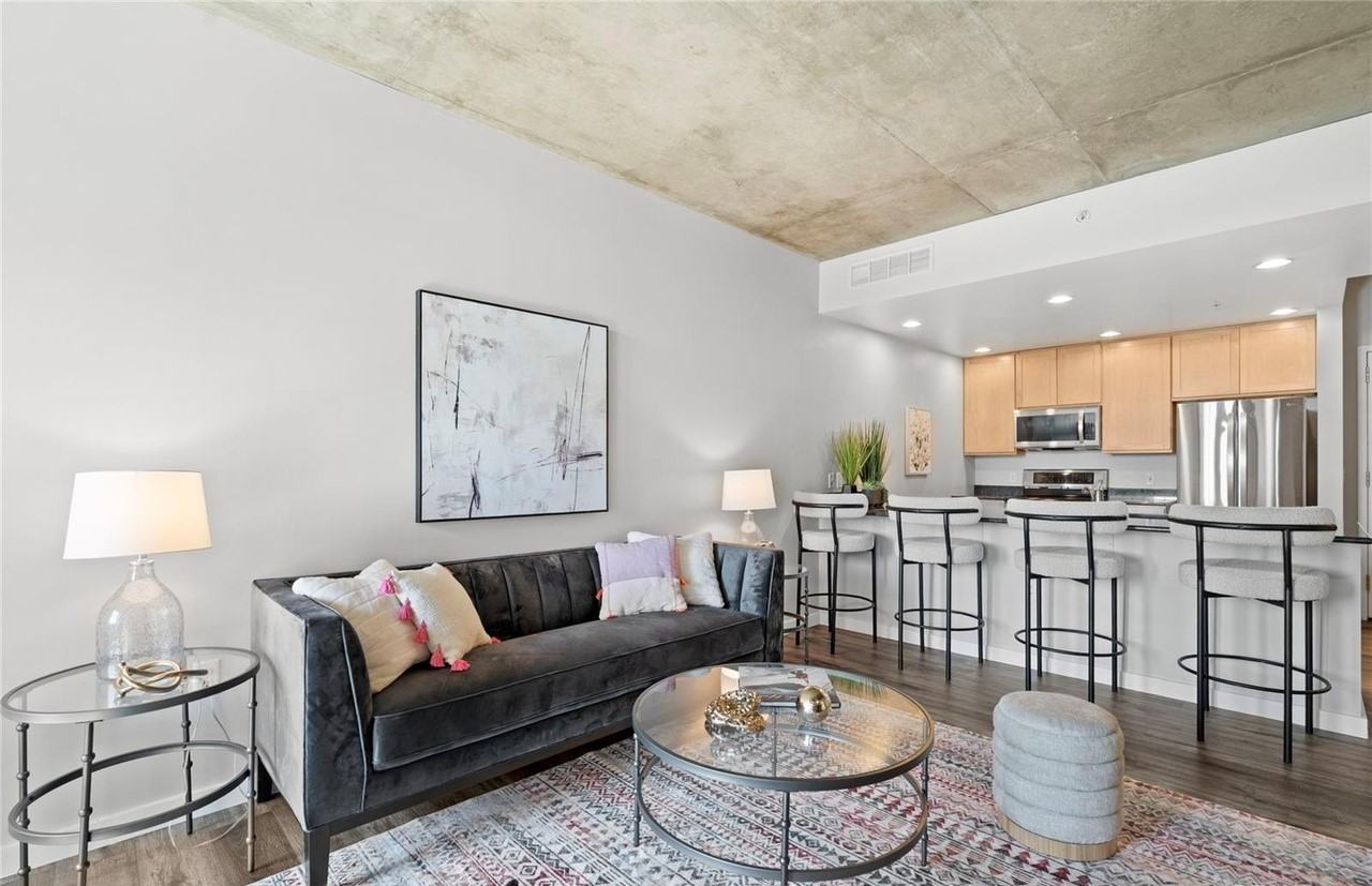 275 S Harrison St #409 - Photo 2 of 10