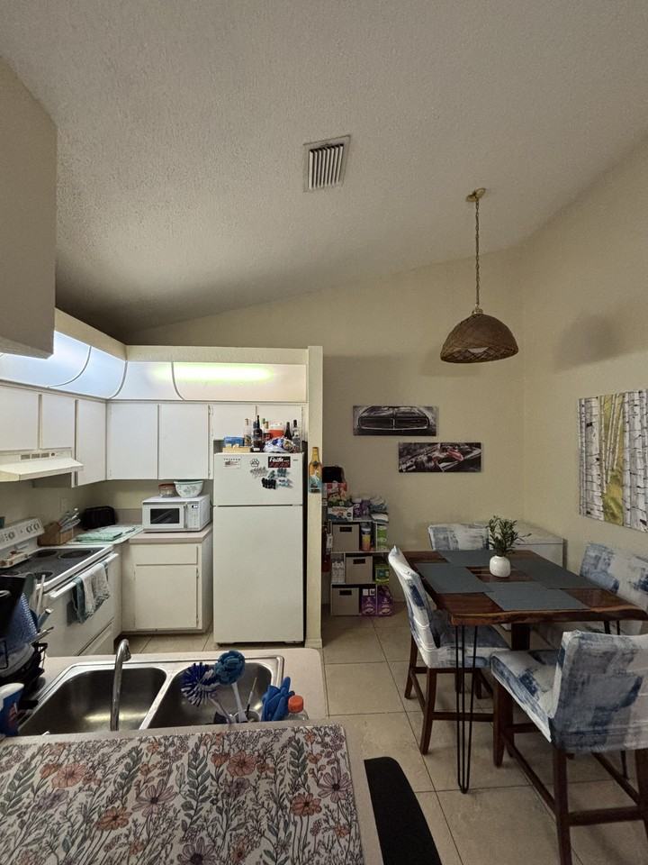 4208 Jason Rd - Photo 6 of 23