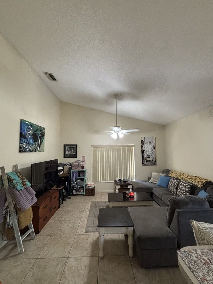 4208 Jason Rd - Photo 7 of 23