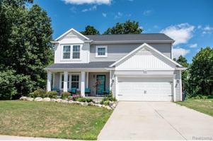 featured image of 16093 River Ridge Trl #NA