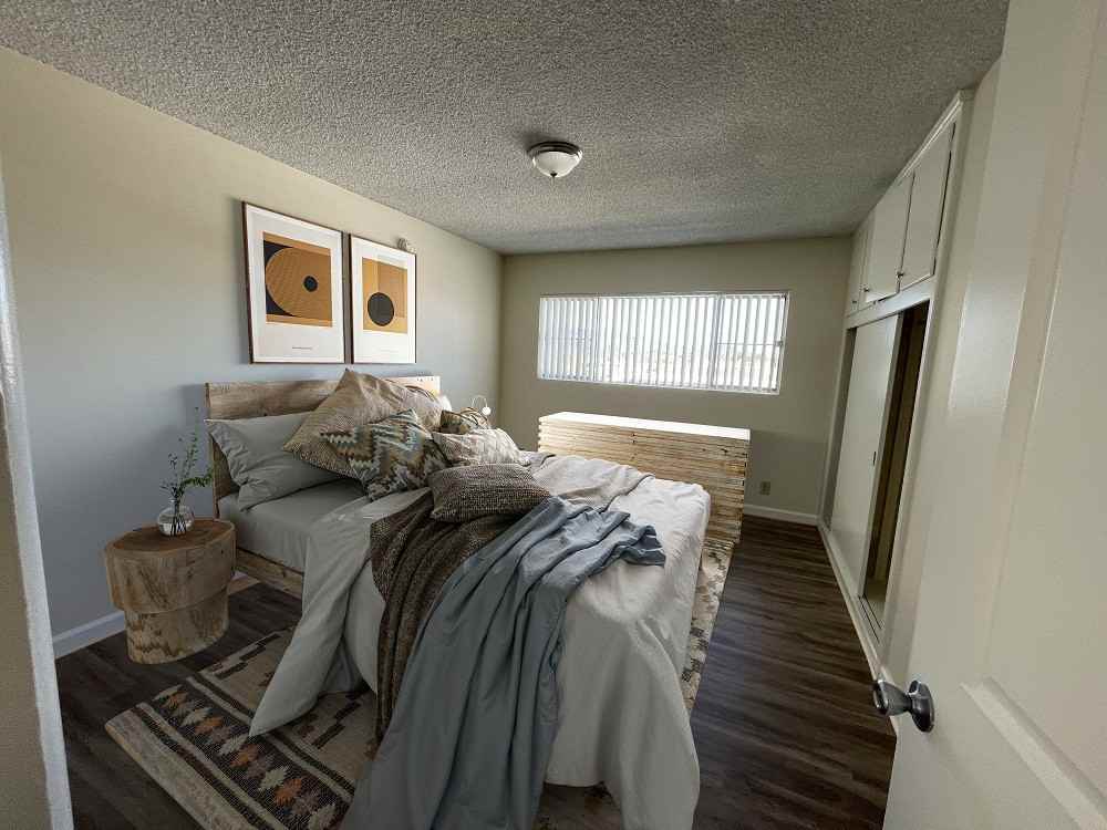 460 W Doran St #305 - Photo 2 of 10