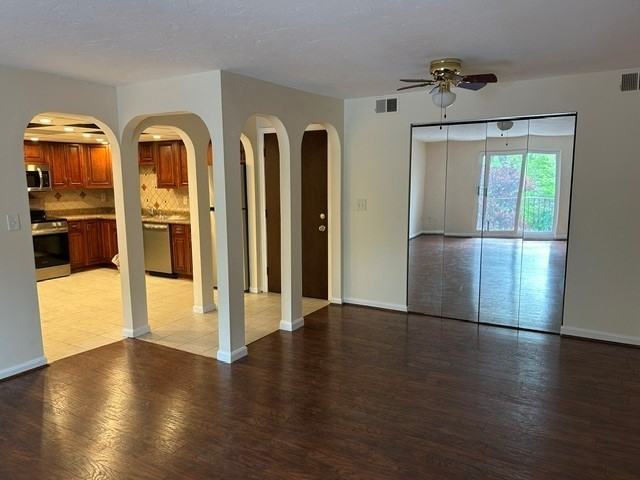 4 Kennedy Ln #47 - Photo 4 of 22