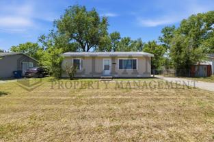 1921 S Saint Paul St - Photo 1 of 1