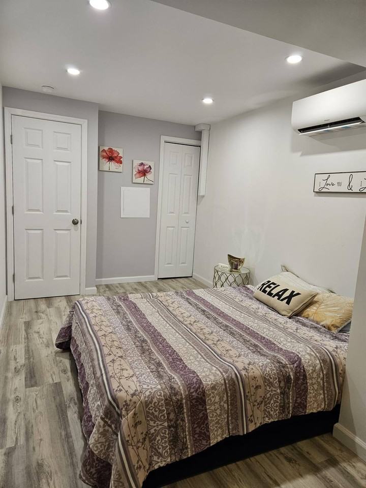 126 W Main St - Photo 5 of 10