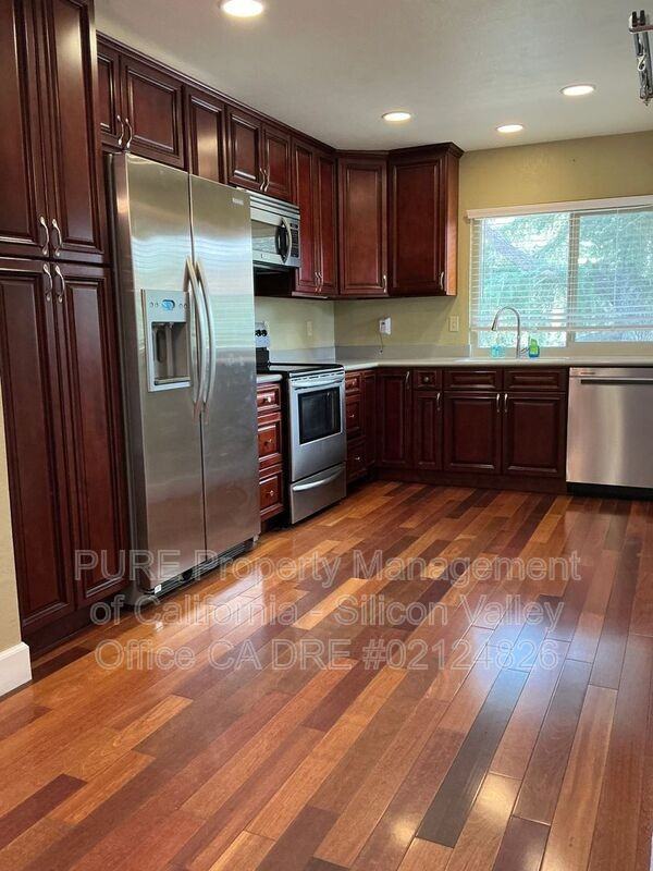 5387 Colony Green Dr - Photo 3 of 15