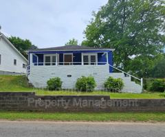 featured image of 216 E Martin Luther King Jr Dr