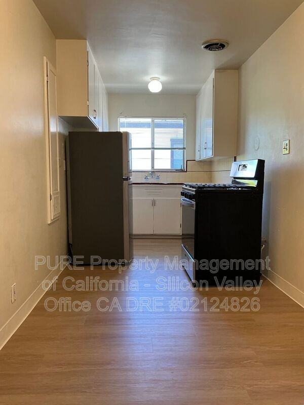 79 N 10th St #1 - Photo 6 of 12