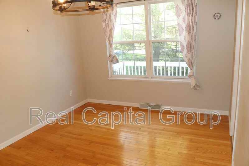 25B Mapleridge Ave - Photo 6 of 22