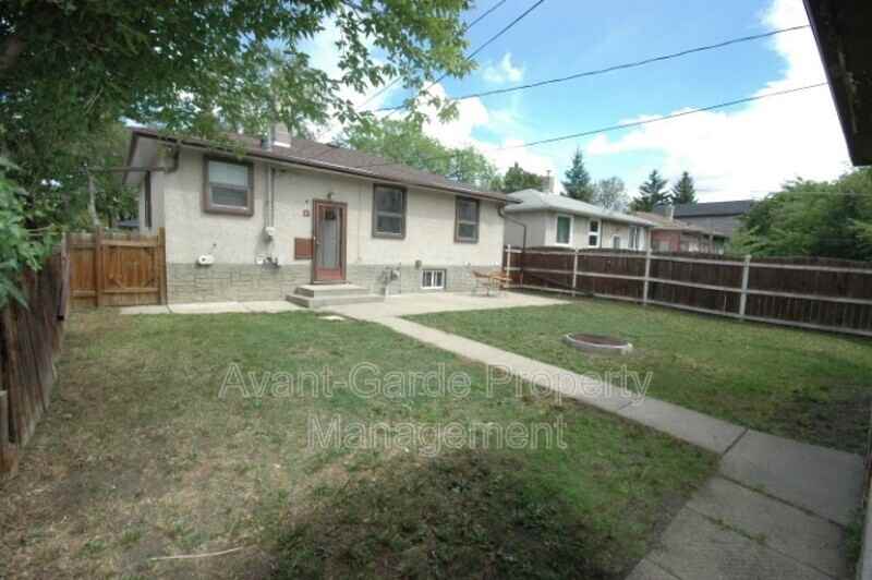 8529 83 Ave Nw - Photo 2 of 22