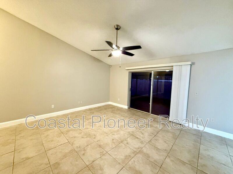 14057 Citrus Pointe Dr - Photo 6 of 21