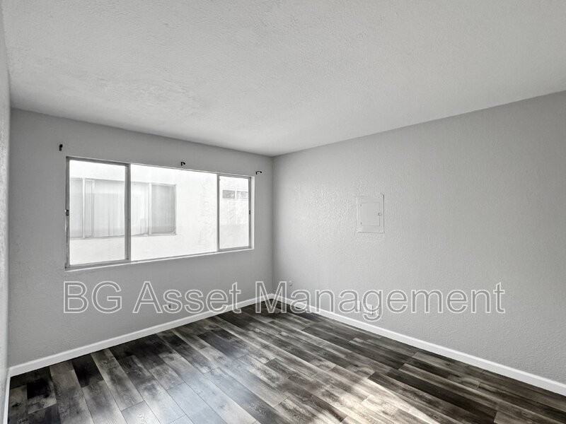 10 Lee St #7 - Photo 7 of 11