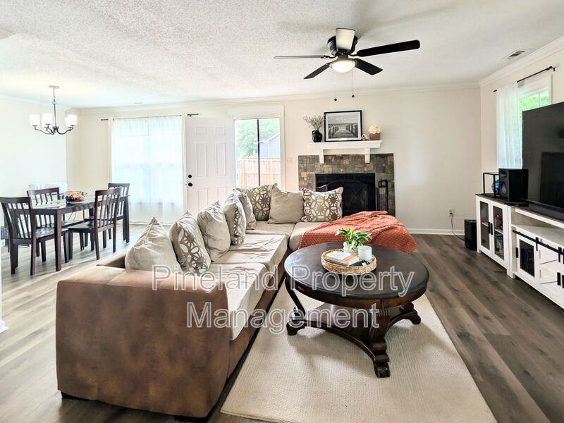 501 Camden Rd - Photo 2 of 21