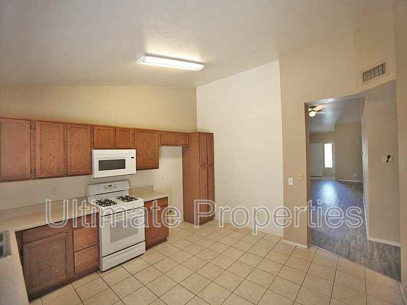 9903 N 77th Ave - Photo 6 of 17