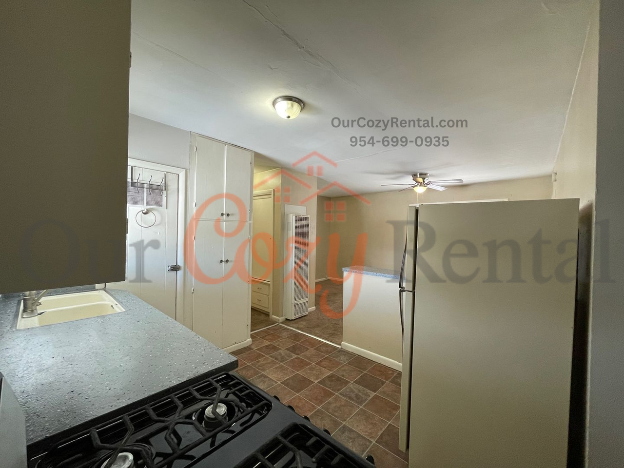 1591 Zener St - Photo 5 of 15