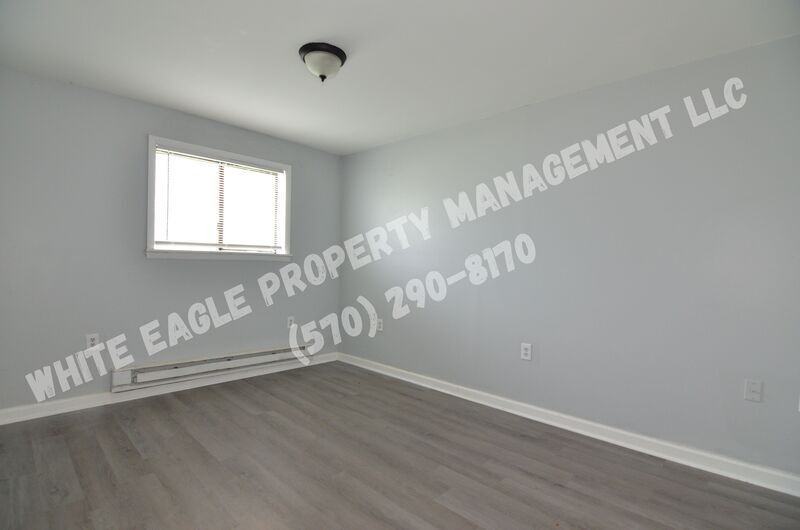 57 1st St #D - Photo 2 of 16